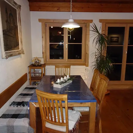 Am Fluss, Zentrale Lage 度假居 *